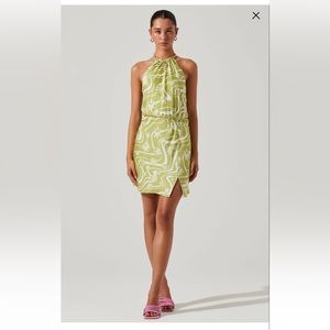 ASTR The Label Green QUINTA RETRO FLORAL HALTER MINI DRESS